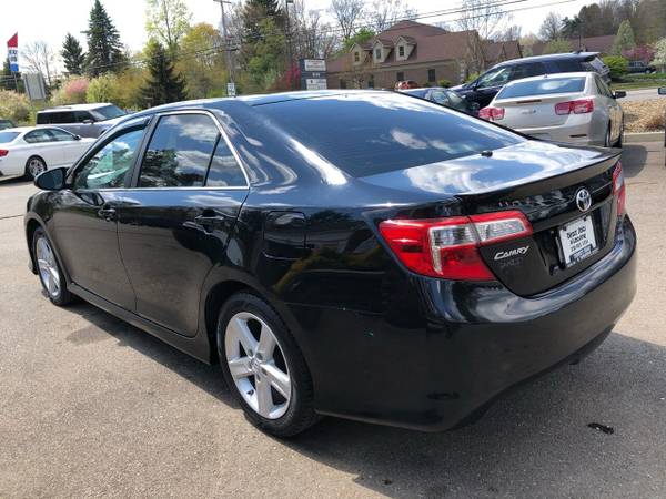 2013 Toyota Camry - Runs 100 Clean CARFAX/Super Deal! - cars & for sale in Youngstown, OH – photo 10