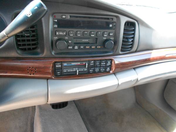 2005 Buick LeSabre Custom - - by dealer - vehicle for sale in Marshfield, WI – photo 7