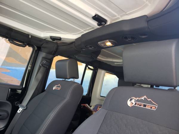 2010 Jeep Wrangler Unlimited Mountain Edition - - by for sale in Saint Joseph, MO – photo 11