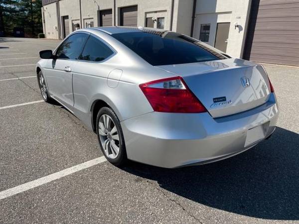 2009 Honda Accord EX-L Coupe AT - cars & trucks - by dealer -... for sale in Fredericksburg, District Of Columbia – photo 3