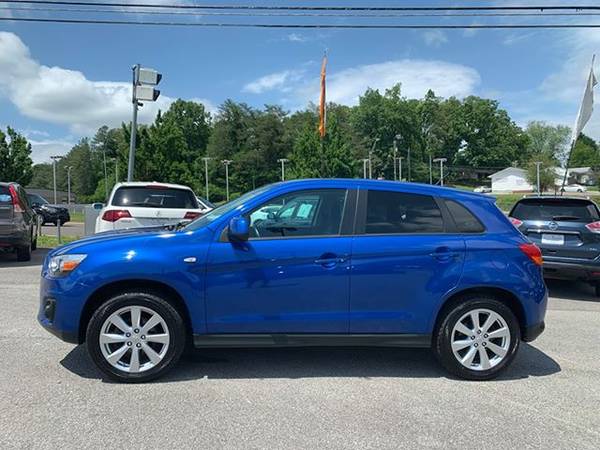 2015 Mitsubishi Outlander Sport ES AWD 4dr Crossover - cars & trucks... for sale in Knoxville, TN – photo 4