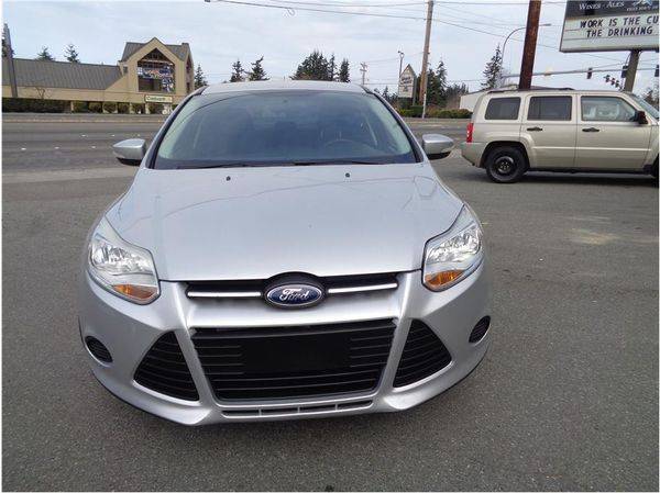 2014 Ford Focus SE Sedan 4D FREE CARFAX ON EVERY VEHICLE! for sale in Lynnwood, WA – photo 2
