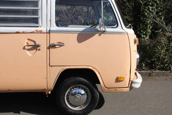 1974 Volkswagen Bus Type 2 Westfalia Lot 140-Lucky Collector Car for sale in NEW YORK, NY – photo 3