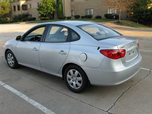 2007 *Hyundai* *Elantra* Carbon Gray for sale in Cleveland, OH – photo 4