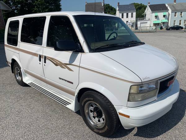 1995 GMC SAFARI - AWD - 1-OWNER - EXTREMELY CLEAN & AMAZING MILES!!! for sale in York, PA – photo 2