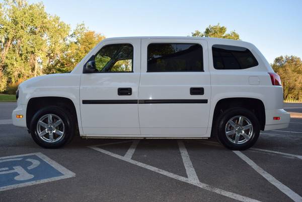 2014 *VPG* *MV-1* *DX* WHITE - cars & trucks - by dealer - vehicle... for sale in Denver , CO – photo 8