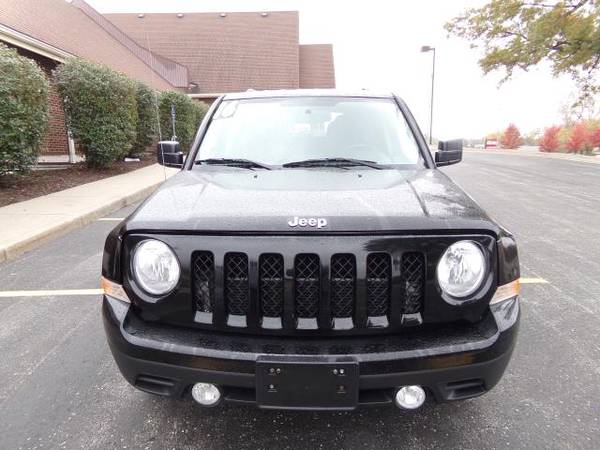 2016 Jeep Patriot FWD 4dr Latitude - cars & trucks - by dealer -... for sale in KANSAS CITY, KS – photo 2