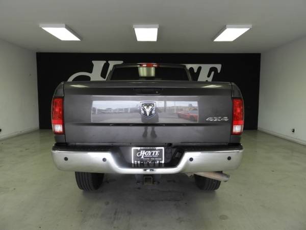 2017 Ram 3500 Tradesman 4x4 Crew Cab 6'4 Box - Manager's Special! for sale in Sherman, TX – photo 7