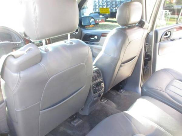 2002 GMC Envoy 4dr 4WD SLT - cars & trucks - by dealer - vehicle... for sale in south amboy, WV – photo 23