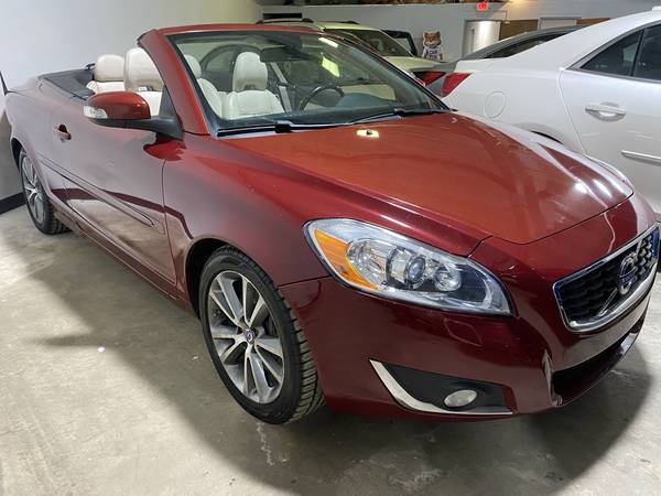2013 Volvo C70 Convertible - - by dealer - vehicle for sale in Wixom, MI – photo 2