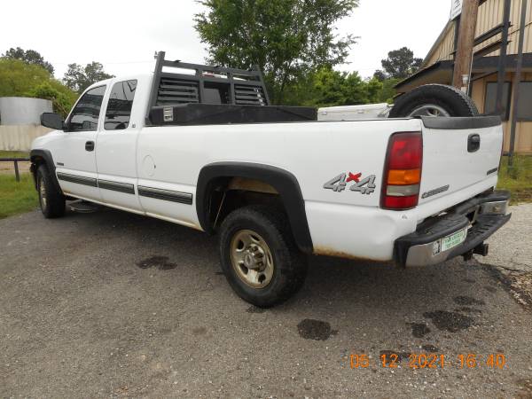 2000 CHEVY 2500HD 4X4 - - by dealer - vehicle for sale in Gladewater, TX – photo 4