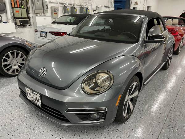 2015 Volkswagen Beetle Convertible R Line 2dr Convertible 6A for sale in St Louis Park, MN – photo 3