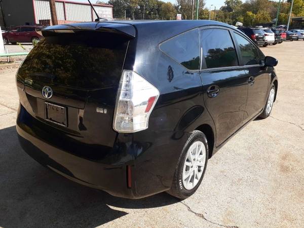 2012 TOYOTA PRIUS V - cars & trucks - by dealer - vehicle automotive... for sale in Memphis, AR – photo 15