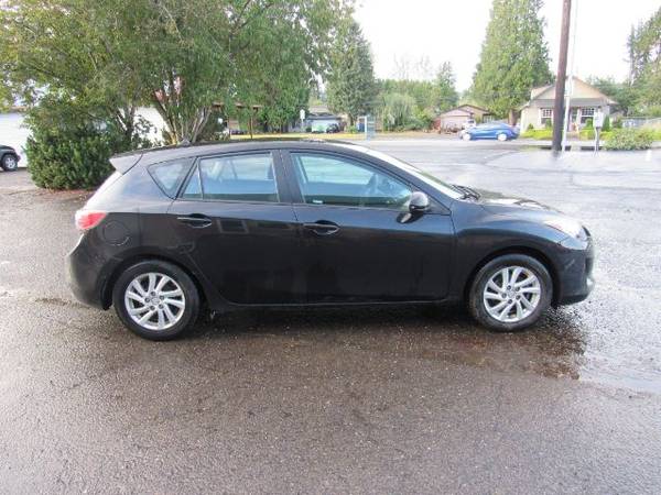 12 MAZDA 3 TOURING 5 DOOR + LIMITED WARRANTY + EASY FINANCE LOW... for sale in WASHOUGAL, OR – photo 4