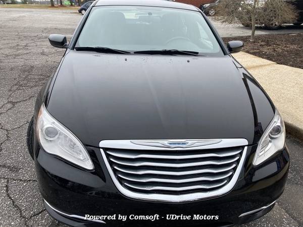 2014 CHRYSLER 200 TOURING - - by dealer - vehicle for sale in Hickory, NC – photo 2