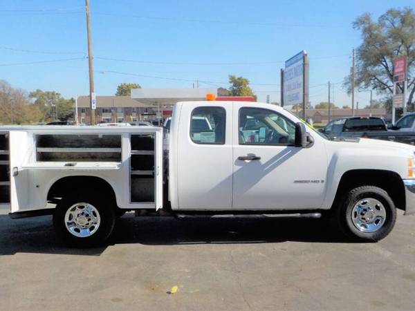 2008 Chevrolet 2500 Ext Cab Utility 4x4 for sale in Council Bluffs, NE – photo 4