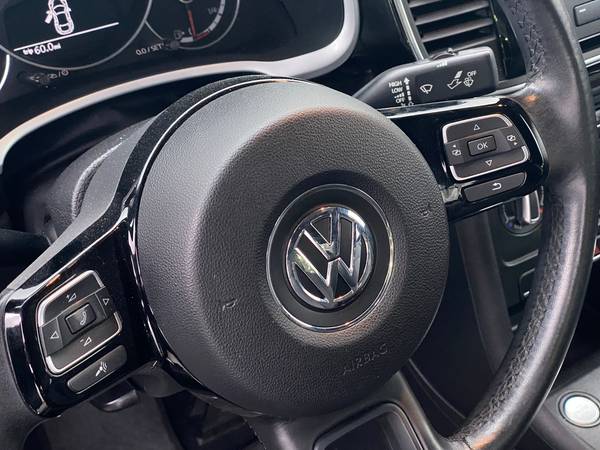 2013 VW Volkswagen Beetle 2.5L Hatchback 2D hatchback Black -... for sale in Buffalo, NY – photo 24
