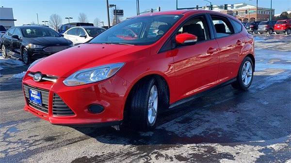 2014 Ford Focus SE hatchback Red - - by dealer for sale in Iowa City, IA – photo 6