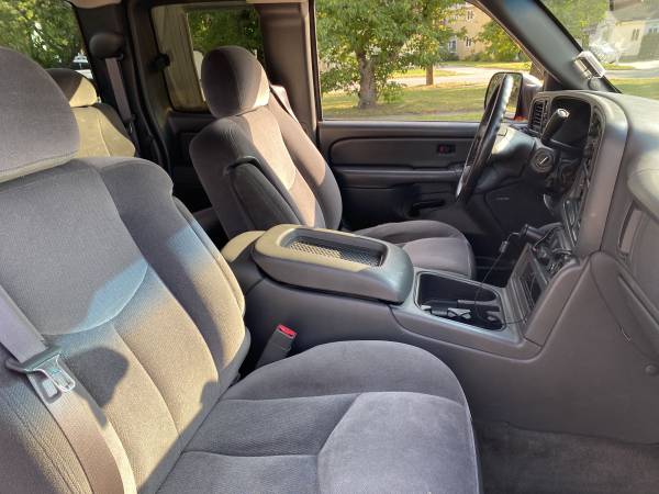 ** 2005 GMC Sierra 2500 HD Extended Cab * Drive Today! * - cars &... for sale in East Northport, NY – photo 20