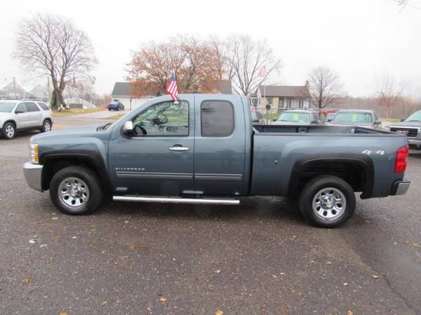 2012 Chevrolet Silverado 1500 4WD Ext Cab 143.5 LS - cars & trucks -... for sale in VADNAIS HEIGHTS, MN – photo 2