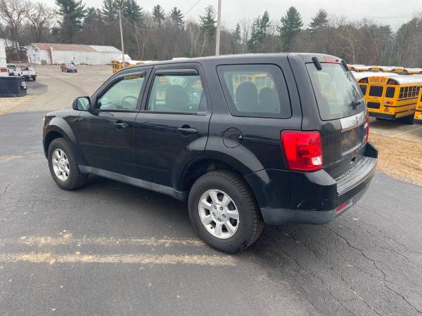 2008 Mazda Tribute 4x4 - cars & trucks - by owner - vehicle... for sale in Plaistow, NH – photo 3