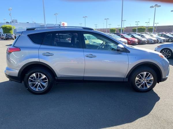 2018 Toyota RAV4 Hybrid LE - Easy Financing Available! for sale in Oakland, CA – photo 4