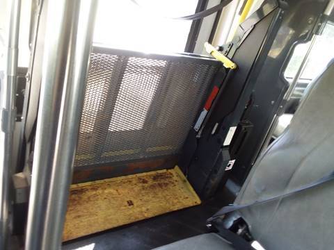 ✔ ☆☆ SALE ☛ FORD E350 WHEELCHAIR ACCESSIBLE HANDIDCAP VAN for sale in Athol, CT – photo 17