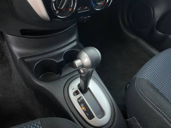 2016 Nissan Versa Note SL Hatchback 4D hatchback Red - FINANCE... for sale in Van Nuys, CA – photo 22