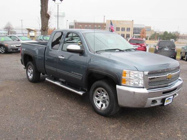 2012 Chevrolet Silverado 1500 4WD Ext Cab 143.5 LS - cars & trucks -... for sale in VADNAIS HEIGHTS, MN – photo 4