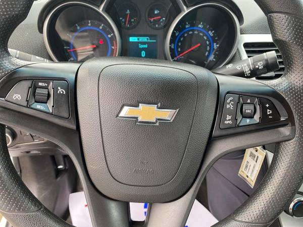 Look What Just Came In! A 2015 Chevrolet Cruze with 128, 300 M-New for sale in STAMFORD, CT – photo 16