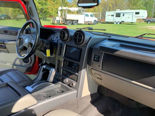 2004 Hummer H2 Victory Red Limited Edition for sale in Detroit Lakes, ND – photo 8