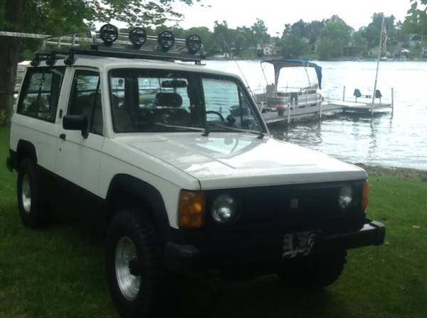 1984 Isuzu Trooper 2 - cars & trucks - by owner - vehicle automotive... for sale in Columbia City, IN