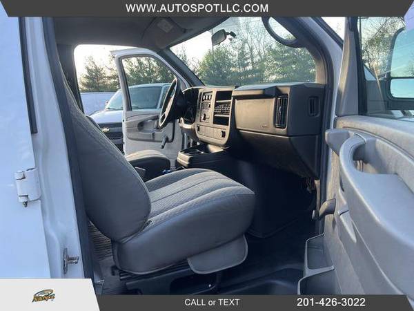 2008 Chevrolet Chevy Express 2500 Cargo Extended Van 3D for sale in Garfield, NY – photo 18