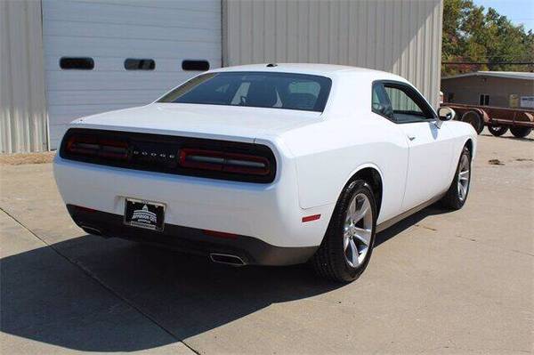 2016 Dodge Challenger SXT - cars & trucks - by dealer - vehicle... for sale in Jefferson City, MO – photo 3