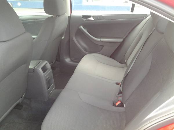2015 Volkswagon Jetta 4-Door Sedan - - by dealer for sale in Bausman, PA – photo 16