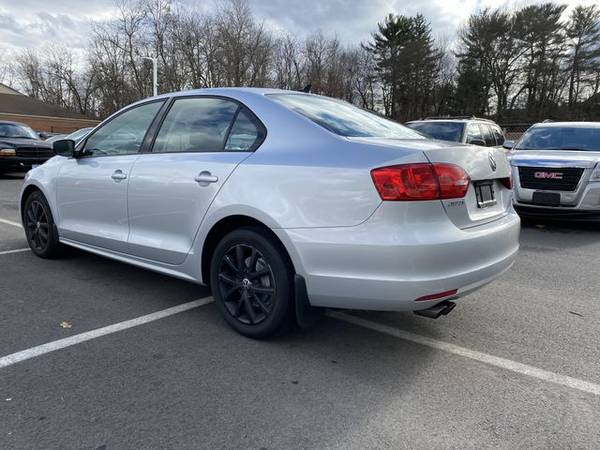 2012 Volkswagen Jetta - Financing Available! - cars & trucks - by... for sale in Bristol, CT – photo 8