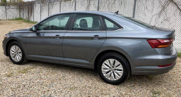 2019 VW Jetta Automatic 25k miles Warranty Apple Play - cars & for sale in Other, District Of Columbia – photo 8