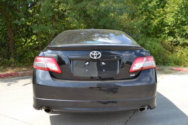 2011 Toyota Camry 4dr Sdn I4 Auto LE with Bi-level center console... for sale in Arlington, TX – photo 8