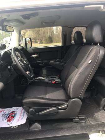 2013 Toyota FJCruiser for sale in Albemarle, NC – photo 8