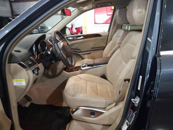 2013 Mercedes GL450 4MATIC many packages, Excellent Condition - cars for sale in Jeffersonville, KY – photo 7