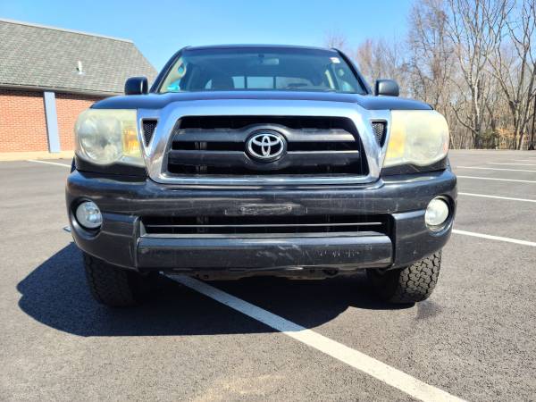 2008 Toyota Tacoma V6 4X4 - NEW FRAME! for sale in Milford, CT – photo 8