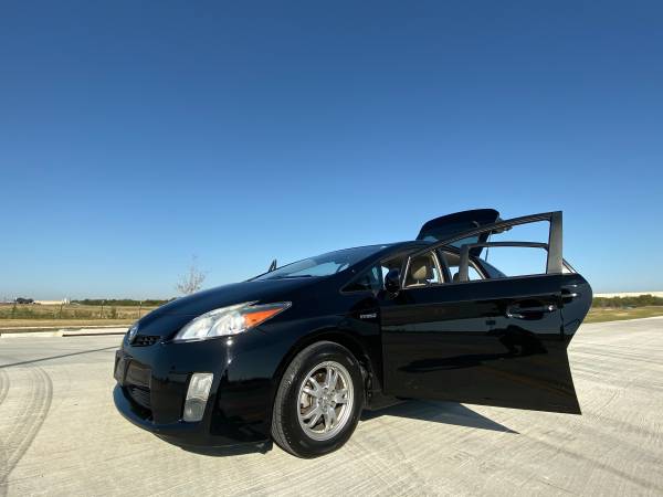 2011 Toyota Prius! Clean title! Zero Accidents! Zero Issues! for sale in Fort Worth, TX – photo 9