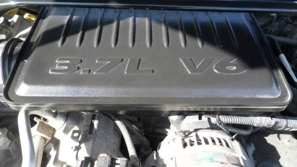 2005 JEEP GRAND CHEROKEE LAREDO V6 4x4 w 70k miles! for sale in St. Albans, VT – photo 23