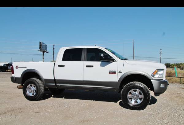 2011 RAM 2500 SLT*CUMMINS*LEVELED*TOYOS*BIG SCREEN*BACK UP... for sale in Liberty Hill, IN – photo 15