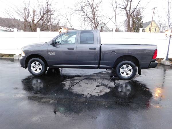 2018 RAM PICKUP~EXPRESS 1500~4X4 QUAD-CAB - cars & trucks - by... for sale in Barre, VT – photo 4