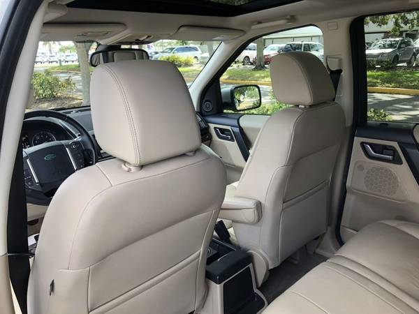 2013 Land Rover LR2 HSE LUX~ VERY WELL SERVICED! ~ GREAT COLOR... for sale in Sarasota, FL – photo 21