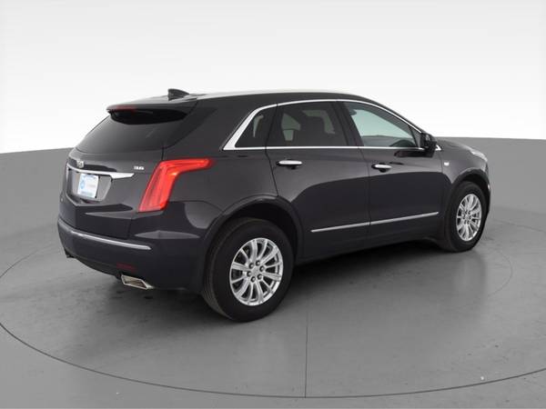 2017 Caddy Cadillac XT5 Sport Utility 4D suv Gray - FINANCE ONLINE -... for sale in Washington, District Of Columbia – photo 11