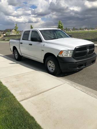 2013 Dodge Ram 1500 4x4 - - by dealer - vehicle for sale in Richland, WA – photo 3