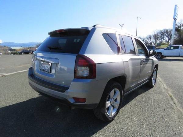 2015 Jeep Compass SUV Sport (Billet Silver Metallic for sale in Lakeport, CA – photo 7