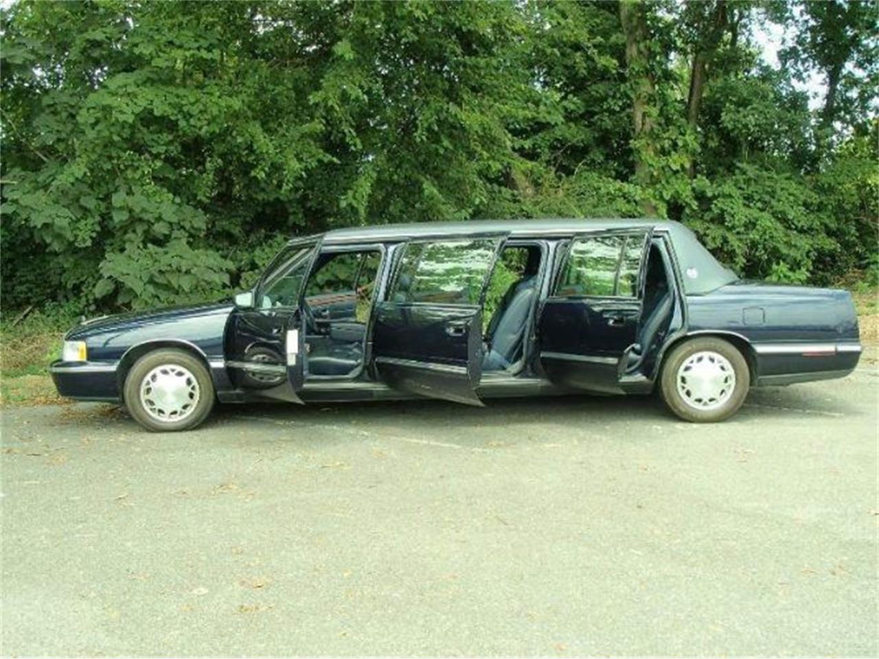 1999 Cadillac DeVille for sale in Cadillac, MI – photo 2